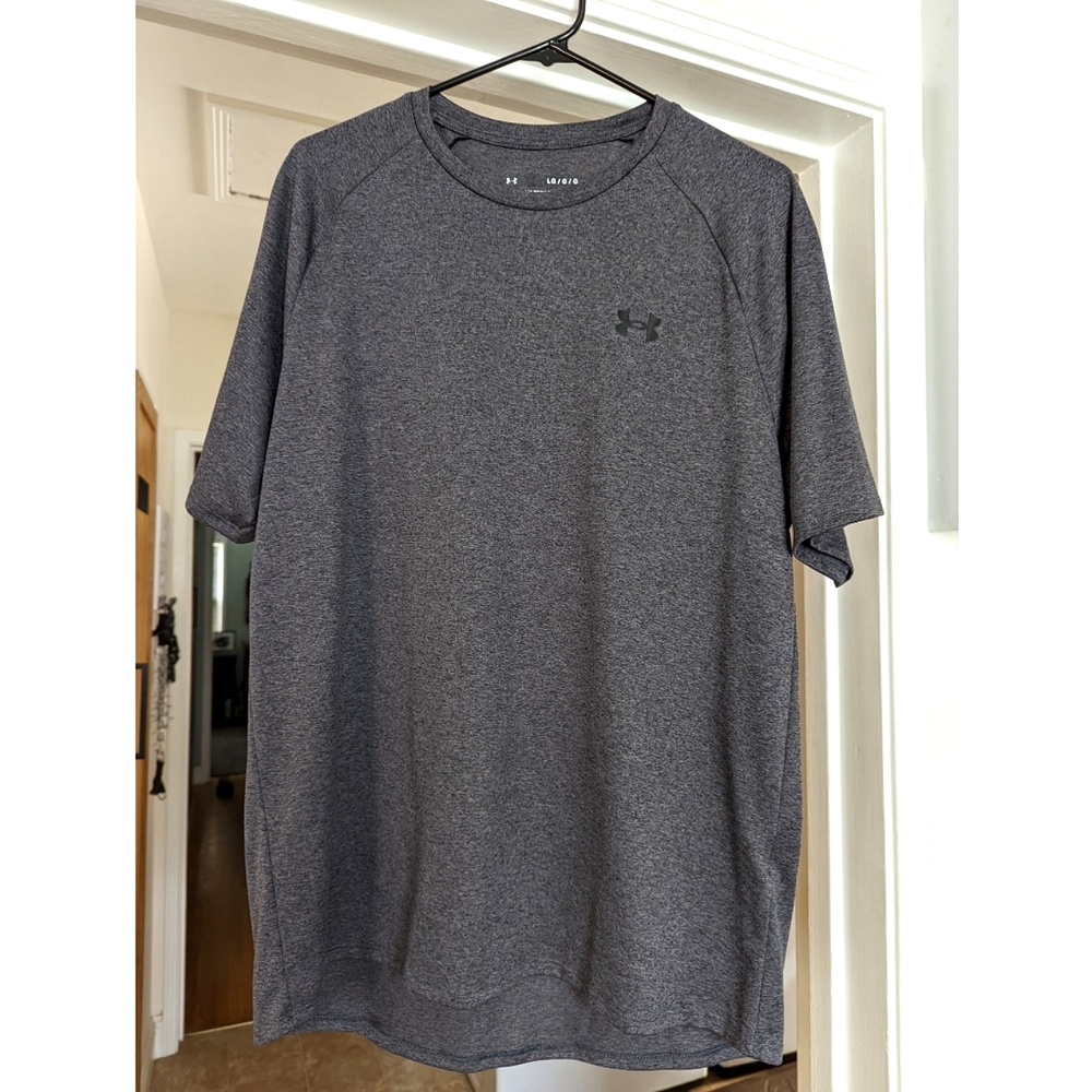Under armour men's tee